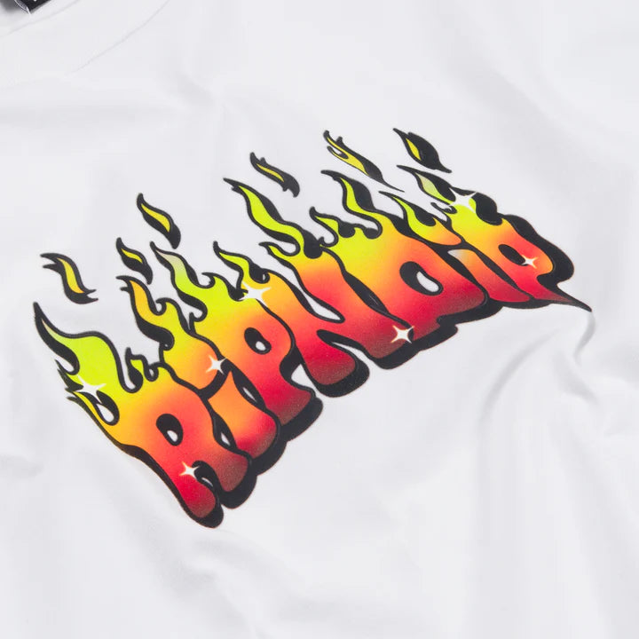 PLAYERA SCARY CUTE CROPPED BABY (BLANCO)