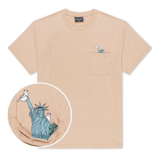 PLAYERA LIBERTY POCKET (ALMOND)