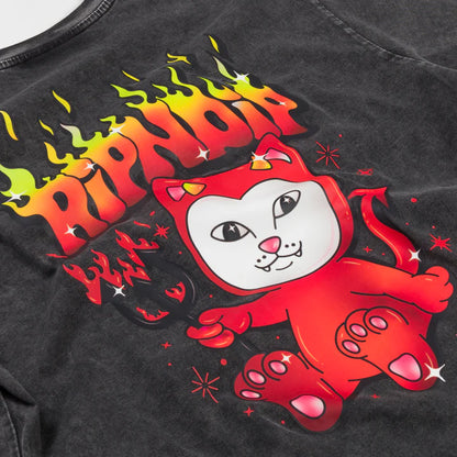 PLAYERA SCARY CUTE (NEGRO WASH)