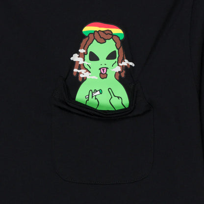 PLAYERA SMOKING RASTA ALIEN POCKET (NEGRO)