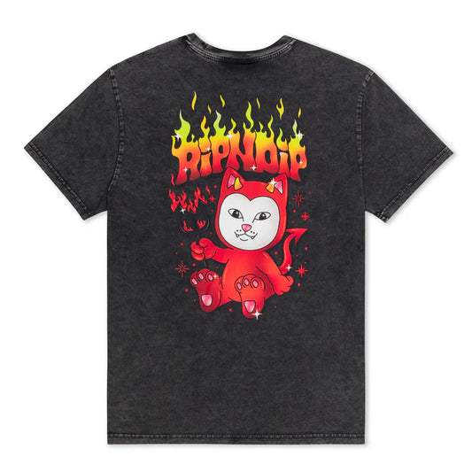 PLAYERA SCARY CUTE (NEGRO WASH)