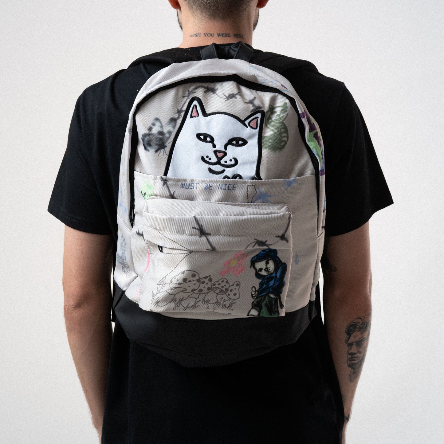 MOCHILA GOOSEBUMPS VELCRO (BONE)