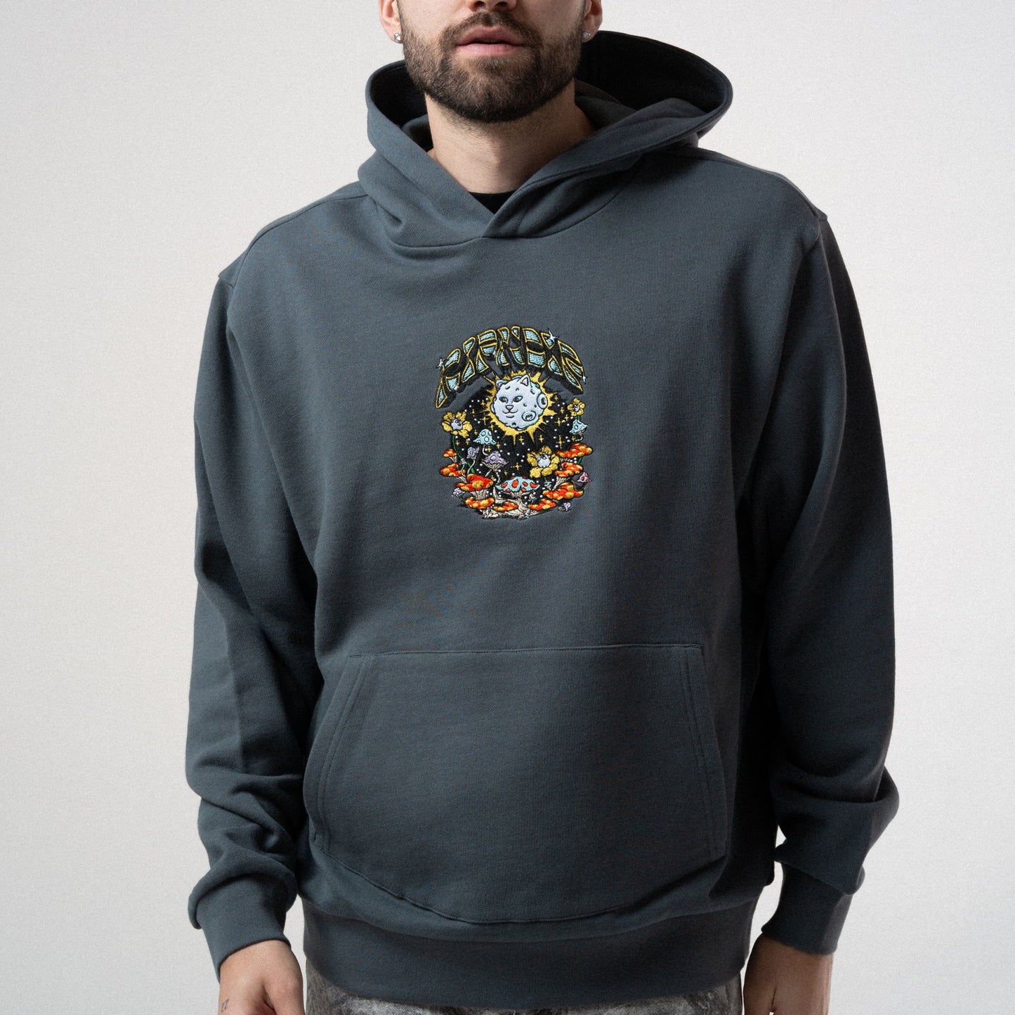 HOODIE CON CAPUCHA DOBLE FIND UR WAY HOME (CHARCOL MINERAL WASH)