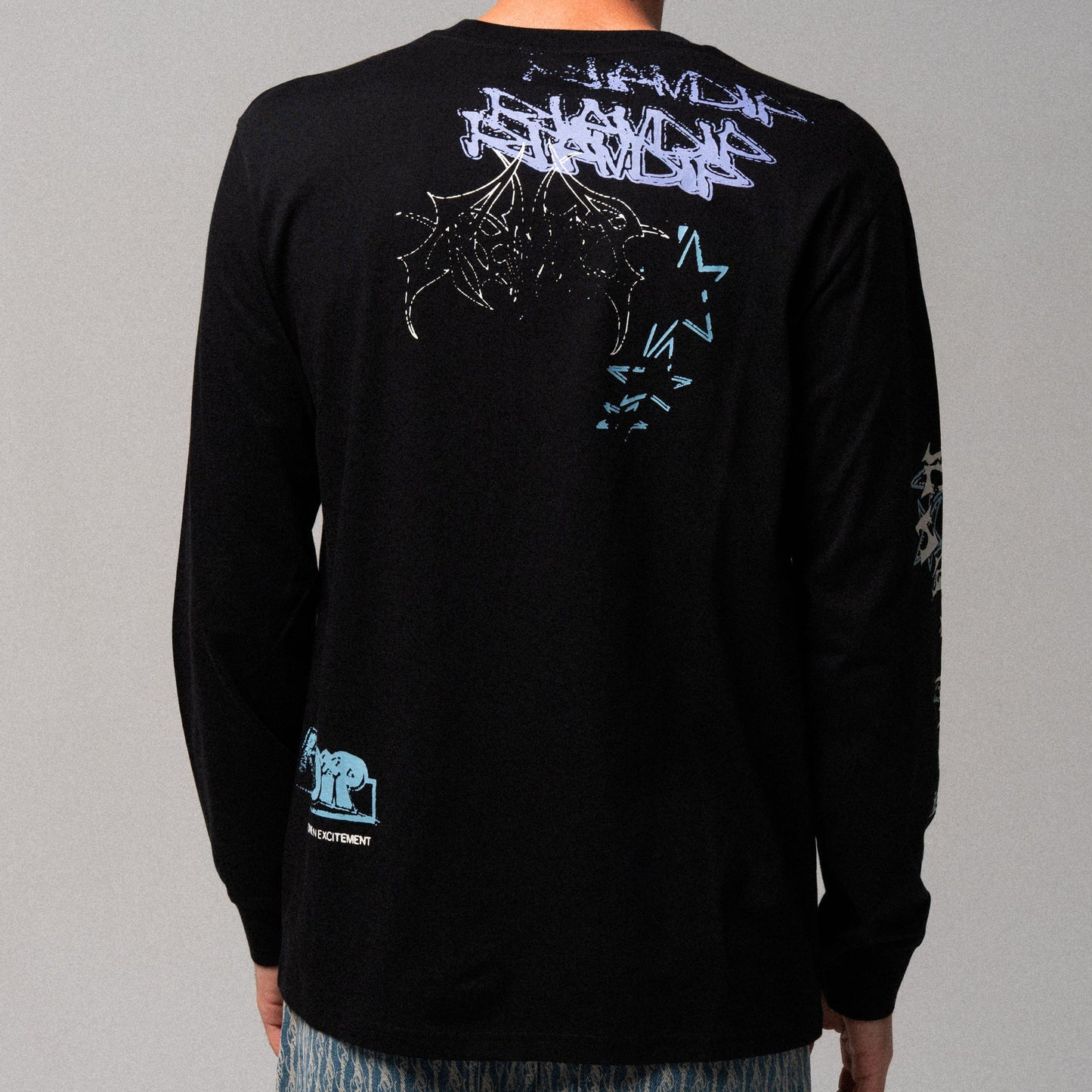 PLAYERA WORLD WIDE MADNESS (NEGRO)