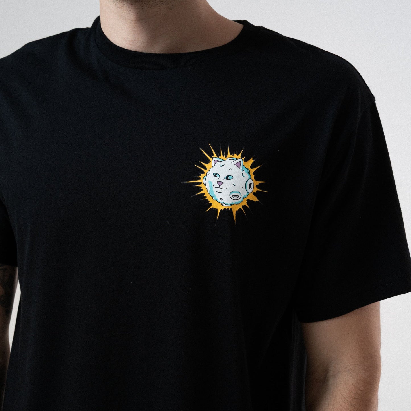 PLAYERA FIND UR WAY HOME (NEGRO WASH)