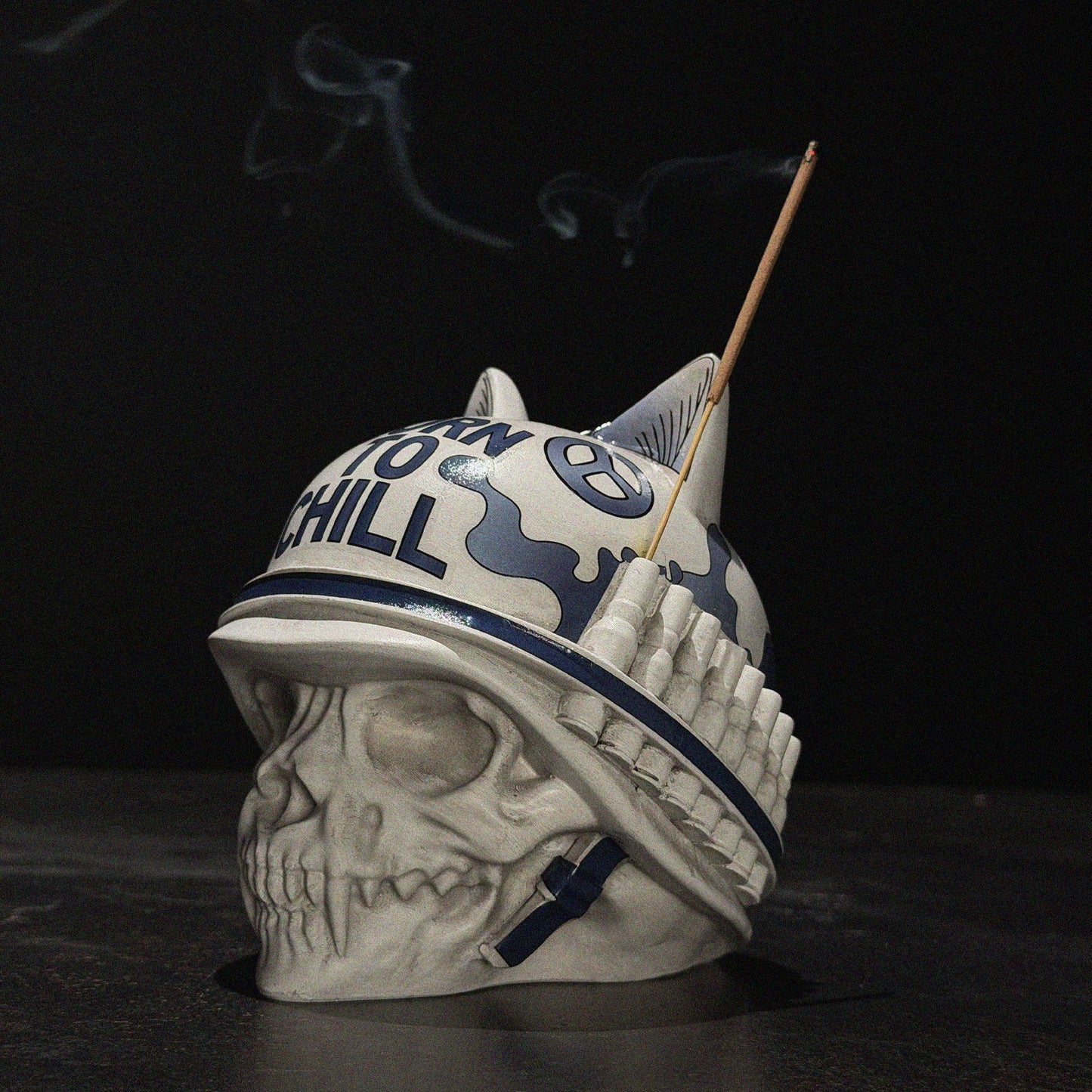 PORTAINCIENSO DE CERÁMICA BORN TO CHILL (INDIGO)