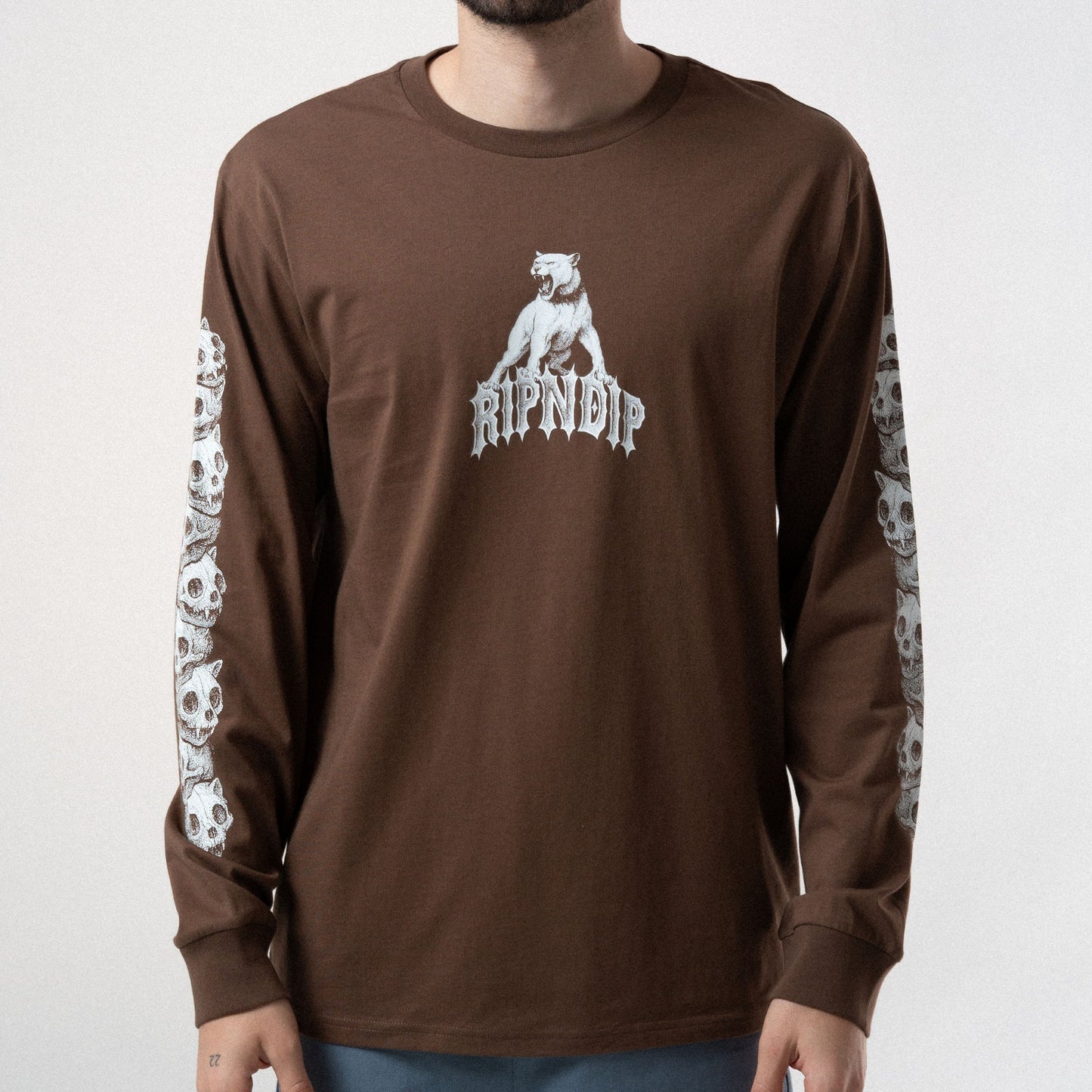 PLAYERA MANGA LARGA WASTELAND (CAFE)