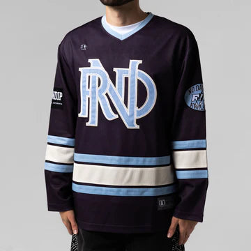NO DAYS OFF HOCKEY JERSEY (PLUM)